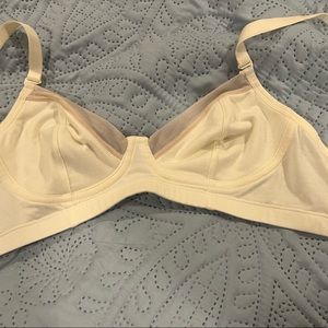 AnaOno Kiku demi bra medium, convertible, wireless with cute mesh detail
